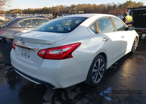 2016 Nissan Altima 2.5 Sr z USA, uszkodzony, nr VIN 1N4AL3AP0GC168731
